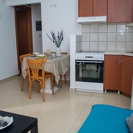 Ferienwohnung Sun Βy Τhe Sea 100M From The Beach Agia Pelagia  Exterior foto