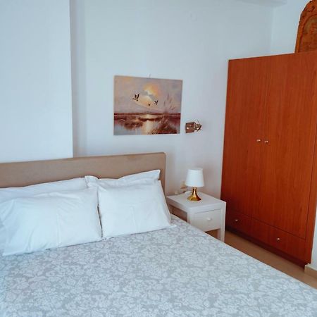 Ferienwohnung Sun Βy Τhe Sea 100M From The Beach Agia Pelagia  Exterior foto