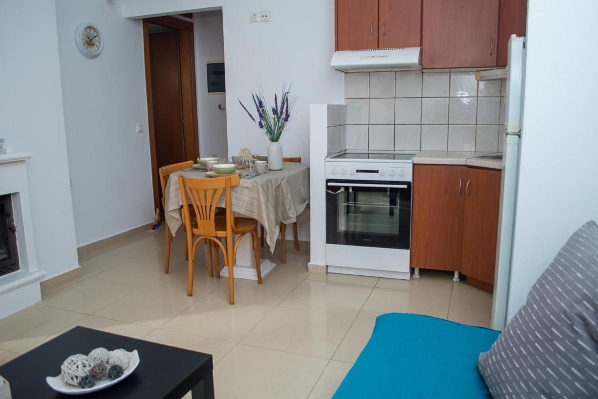 Sun Βy Τhe Sea 100M From The Beach Agia Pelagia  Exterior foto