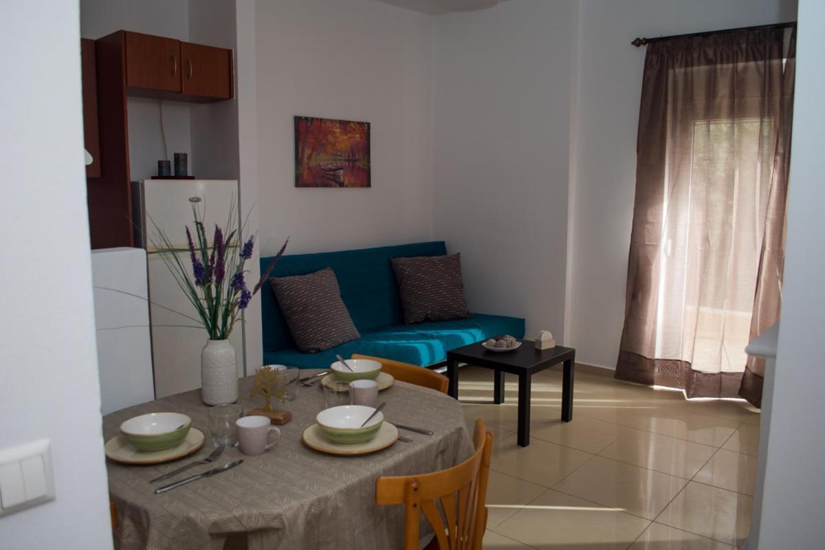 Ferienwohnung Sun Βy Τhe Sea 100M From The Beach Agia Pelagia  Exterior foto