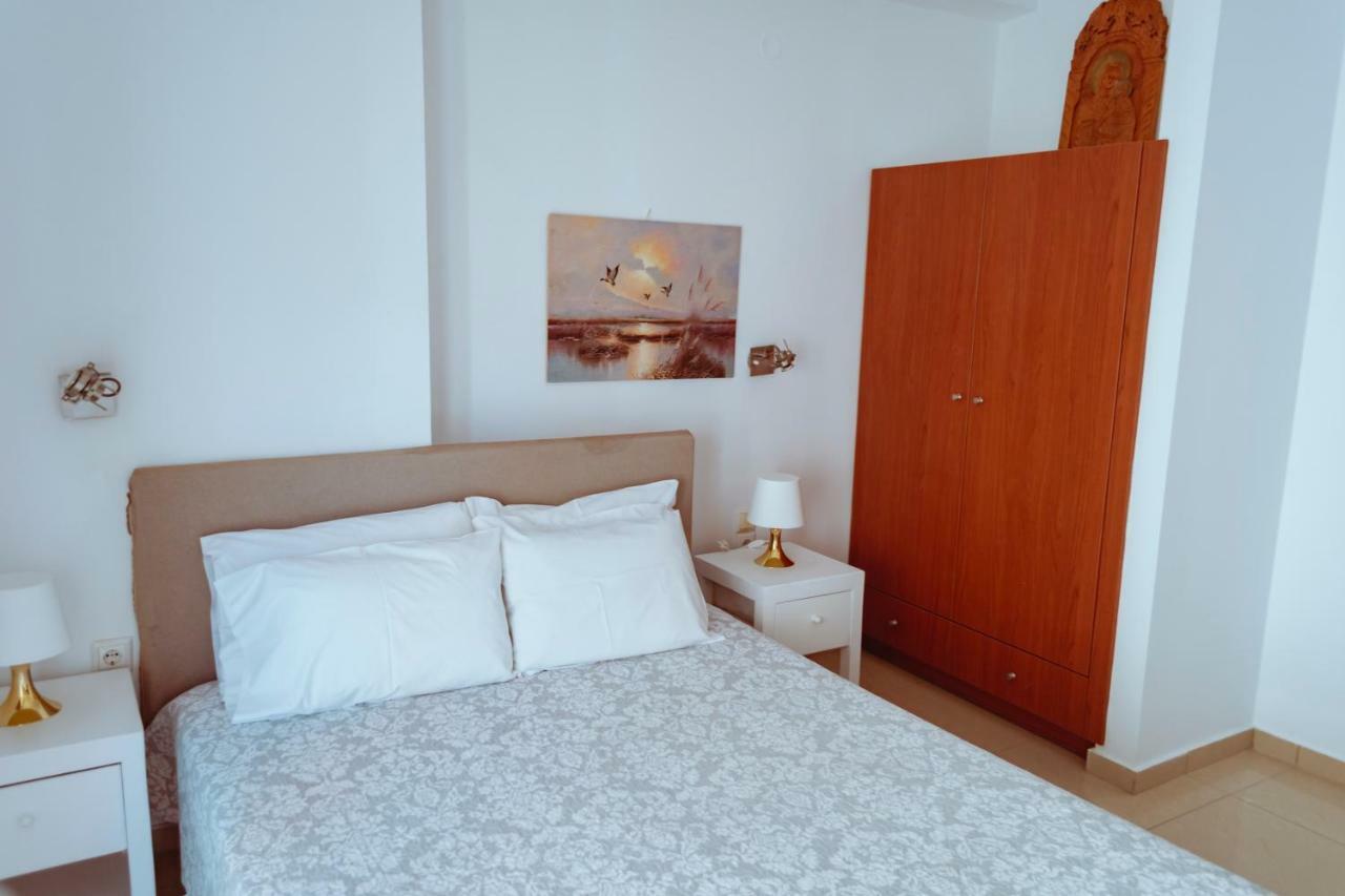 Ferienwohnung Sun Βy Τhe Sea 100M From The Beach Agia Pelagia  Exterior foto
