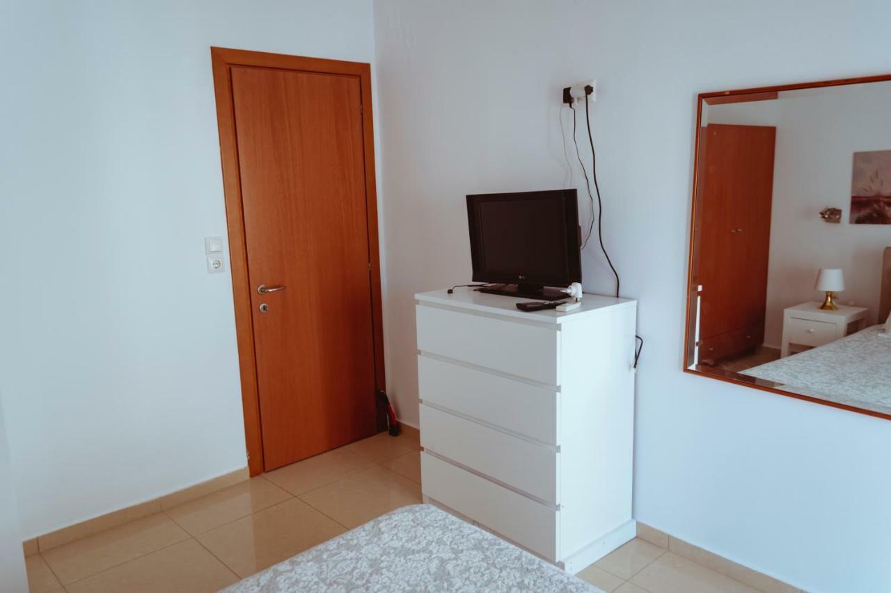 Ferienwohnung Sun Βy Τhe Sea 100M From The Beach Agia Pelagia  Exterior foto