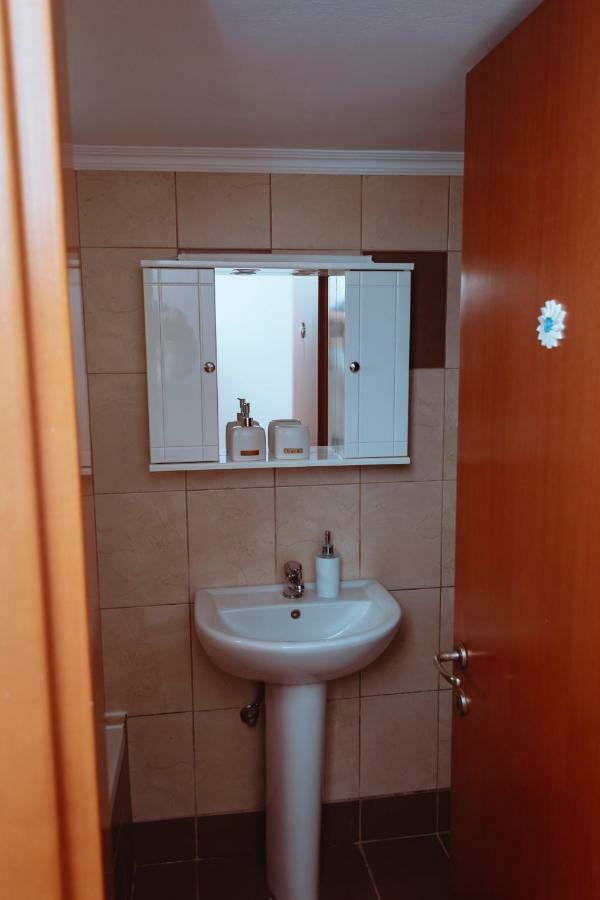 Ferienwohnung Sun Βy Τhe Sea 100M From The Beach Agia Pelagia  Exterior foto