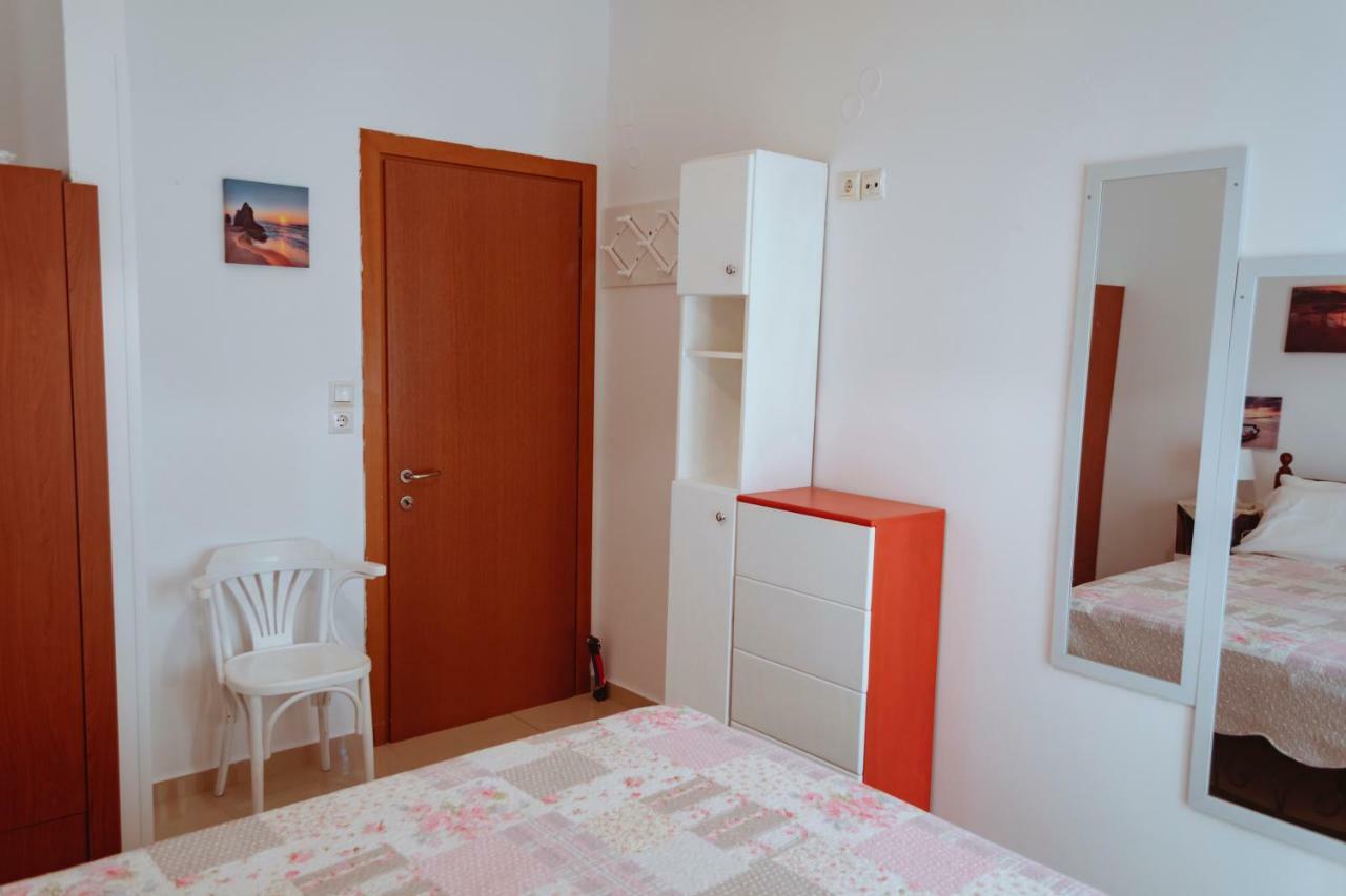 Sun Βy Τhe Sea 100M From The Beach Agia Pelagia  Exterior foto